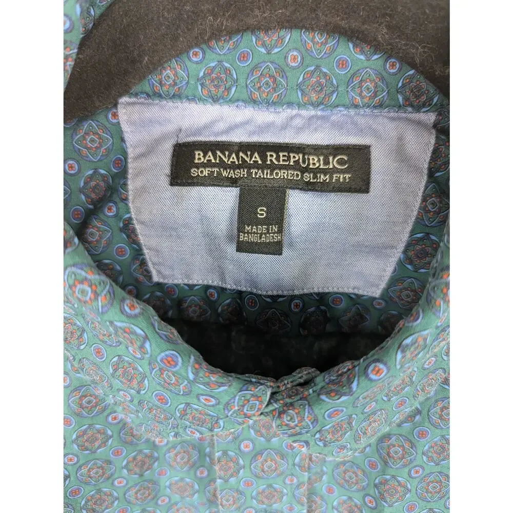 Banana Republic Green Patterned Tailored Slim Fit Shirt‎ Size Small